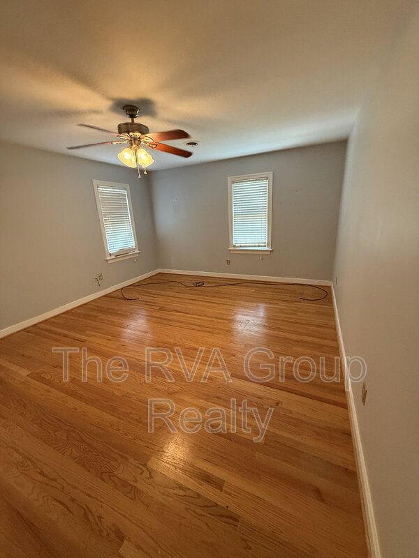 Building Photo - 10075 Aragon Dr