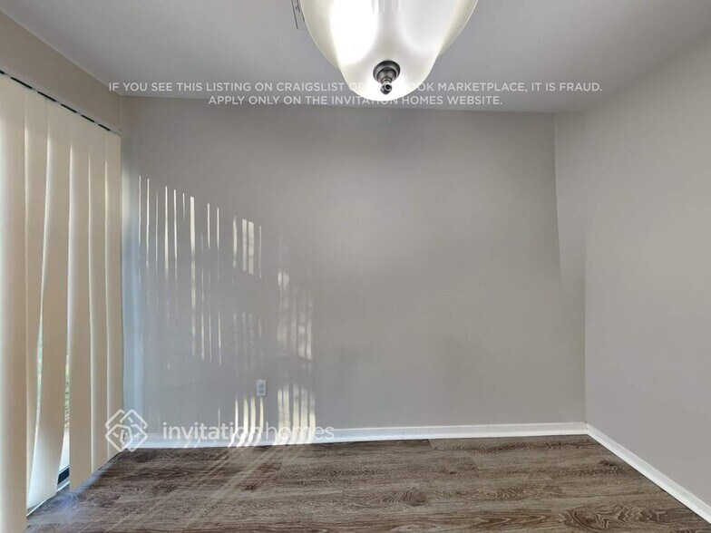 Building Photo - 2613 Bennington Ct