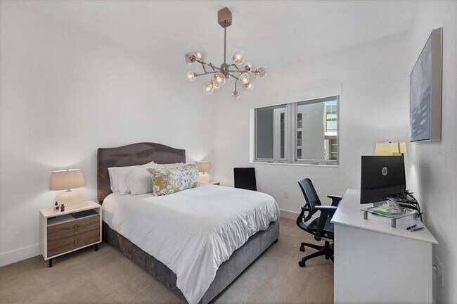 Building Photo - 1155 N Gulfstream Ave