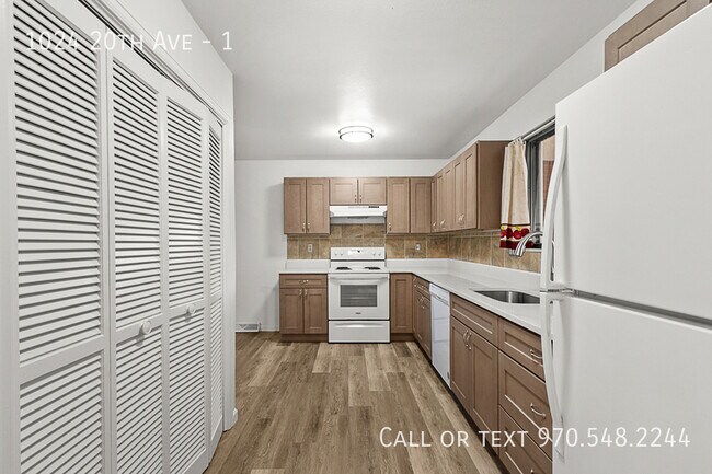 Building Photo - 1024 20th Ave