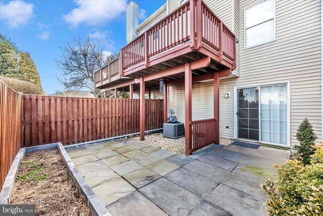 Building Photo - 7130 Oberlin Cir