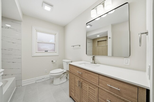 Building Photo - 15409 S Union Pl