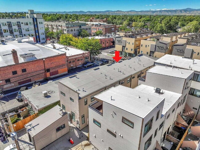 Building Photo - 4432 Tennyson St