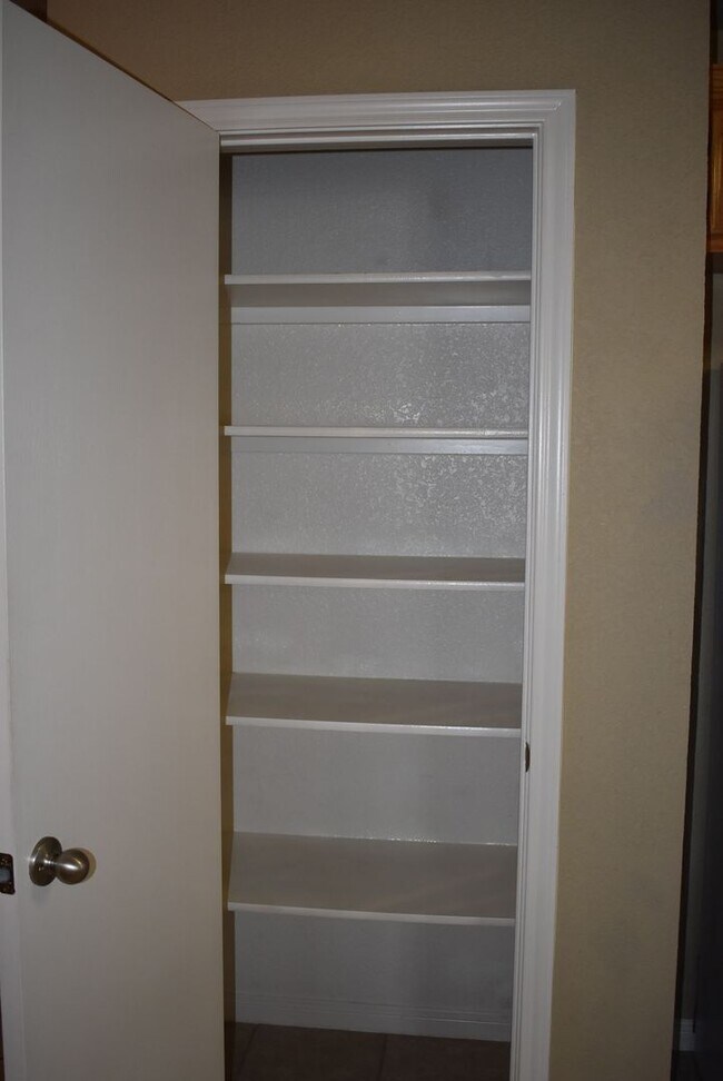 Building Photo - 2603 Cody Poe Rd