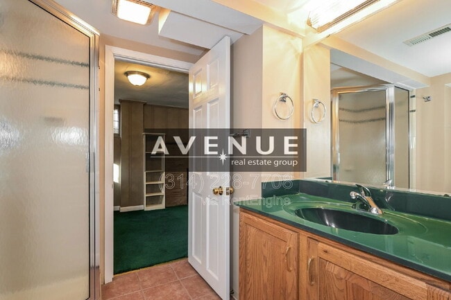 Building Photo - 7248 Stanford Ave