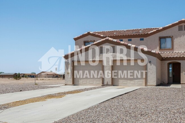 Building Photo - 14100 S Calera Rd