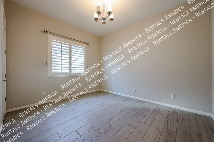 Building Photo - 248 E Desert Broom Dr