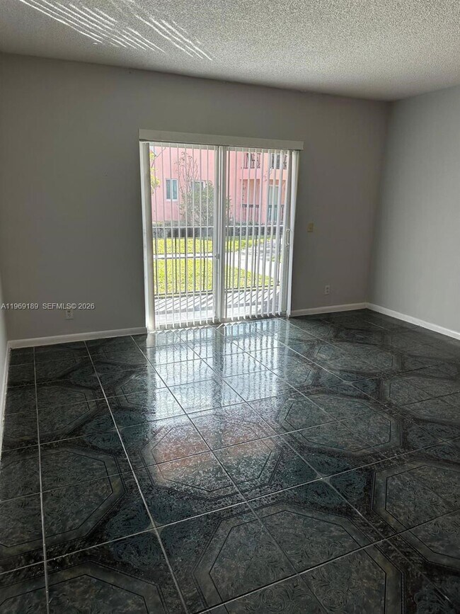 Building Photo - 1840 NW 119th St