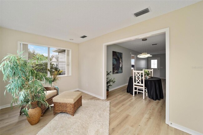 Building Photo - 1613 Cherry Hill Rd