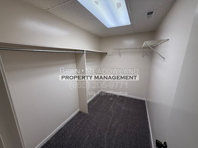 Building Photo - 3610 Kelly Cir