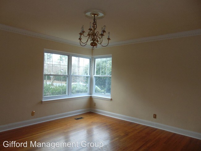 Building Photo - 5 br, 3 bath House - 4116 Gosnold Ave