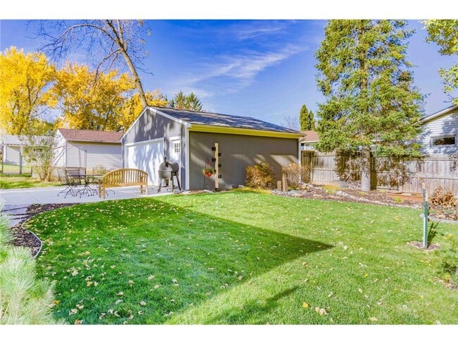 Building Photo - 112514 E Washington Ln