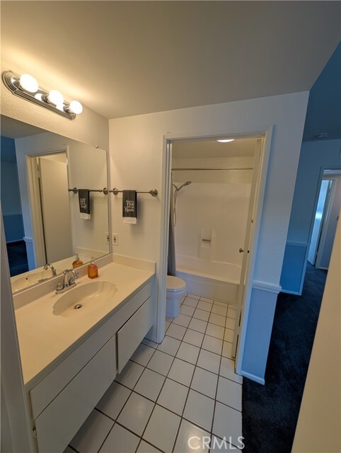 Building Photo - 2620 Huntington Dr