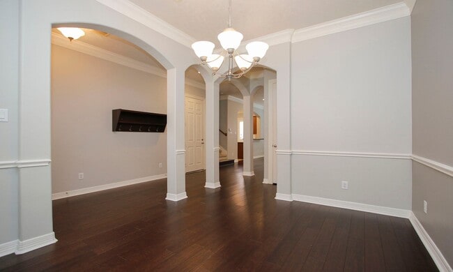 Building Photo - For Lease | 3 Bed, 2.5 Bath |2,468 Sq Ft | Olive Hill Court |