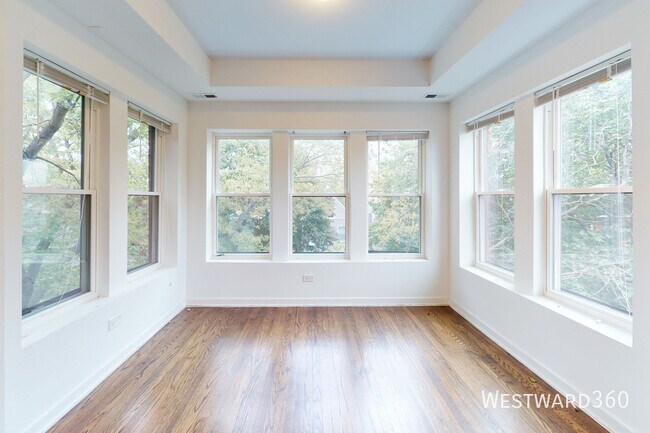 Building Photo - 1339 W Early Ave