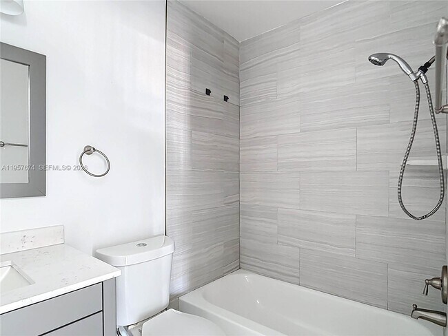 Building Photo - 4487 Pocatella Ave