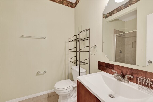 Building Photo - 3815 Pine Forest Green Blvd