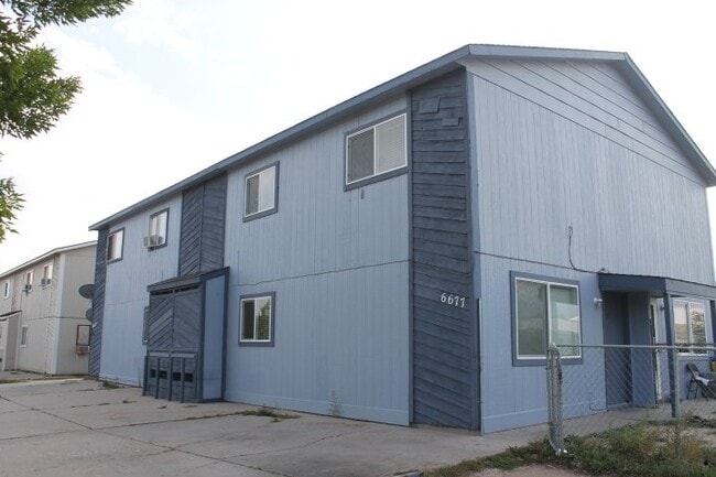 Building Photo - 6673 Provincial Dr