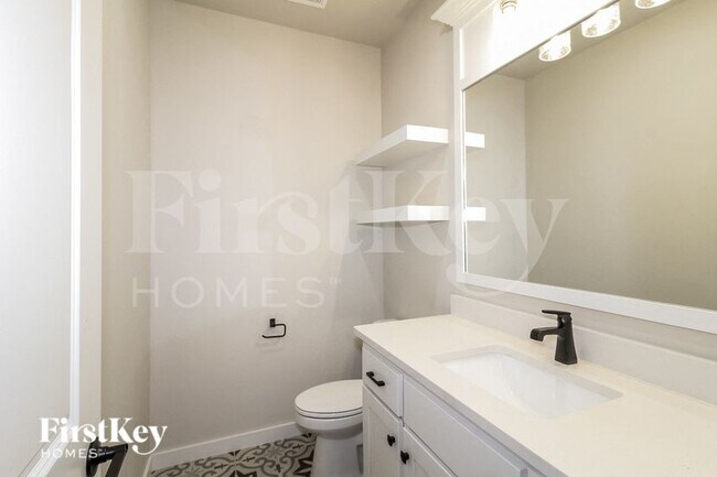 Building Photo - 11245 SW 30th St