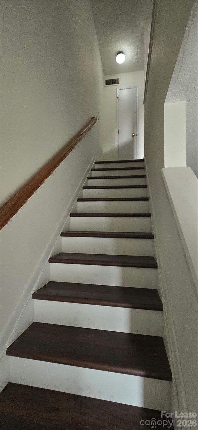 Building Photo - 3109 Heathstead Place
