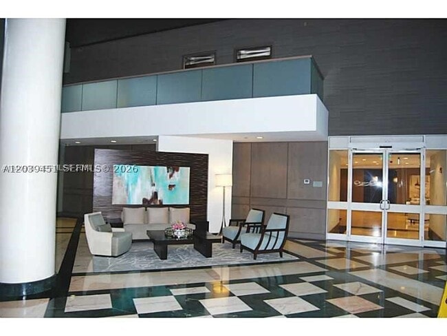Building Photo - 19333 Collins Ave