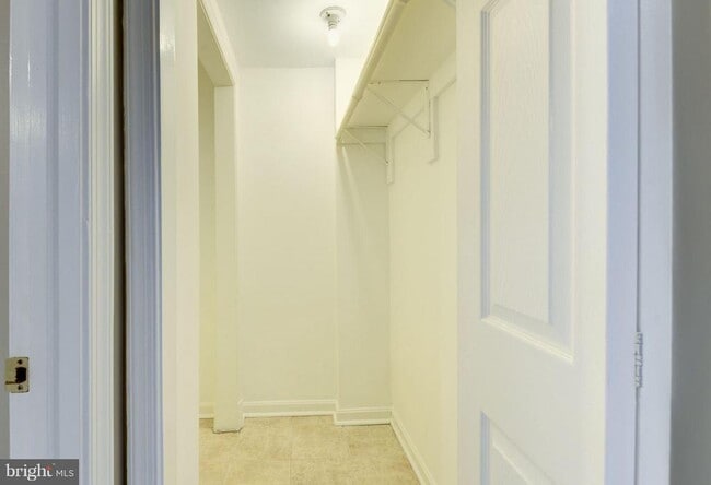 Building Photo - 4307 Fessenden St NW