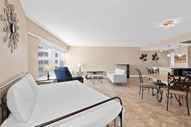 Building Photo - 3700 Galt Ocean Dr