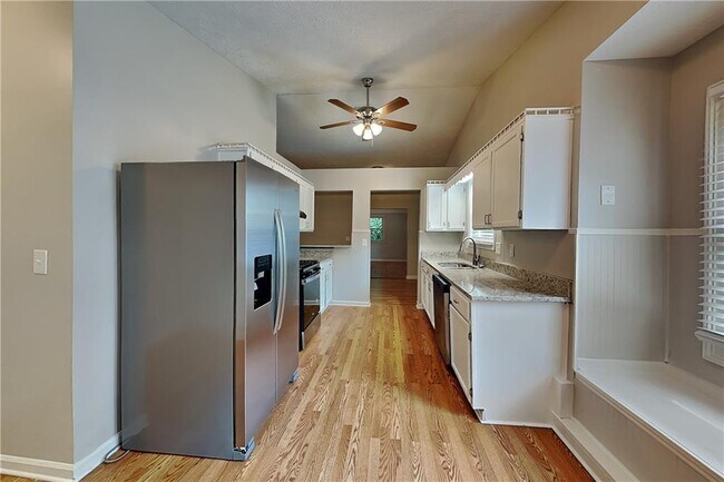 Building Photo - 1719 Colemans Landing