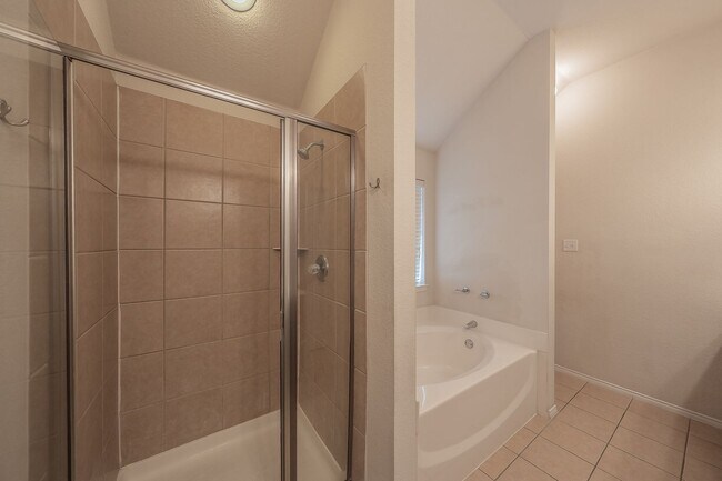 Building Photo - excellent single story home in Willow Park
