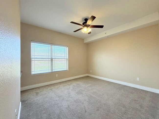 Building Photo - 1409 Genesis Dr