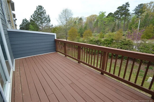 Building Photo - 327 Dove Cottage Ln
