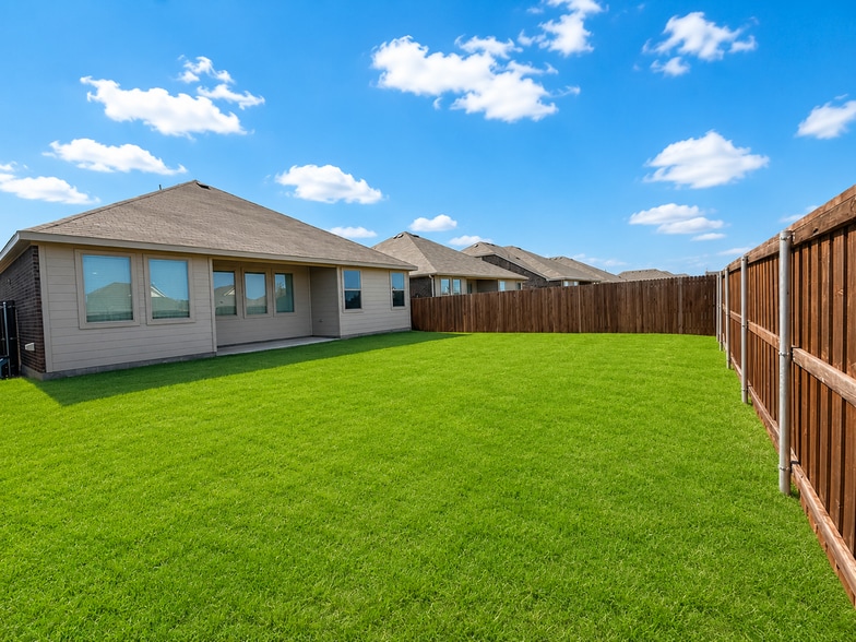 Building Photo - 4924 High Timbers Wy