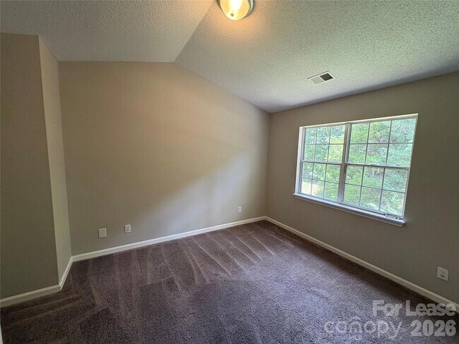 Building Photo - 12637 Tucker Crossing Ln