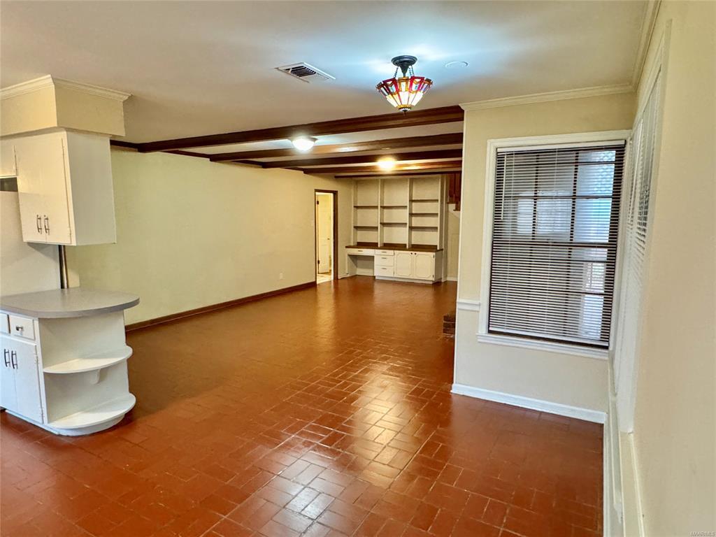 Building Photo - 2913 Sumter Ave