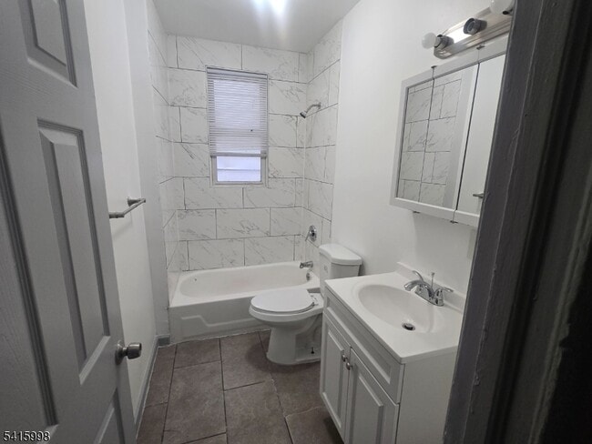 Building Photo - 102 South St