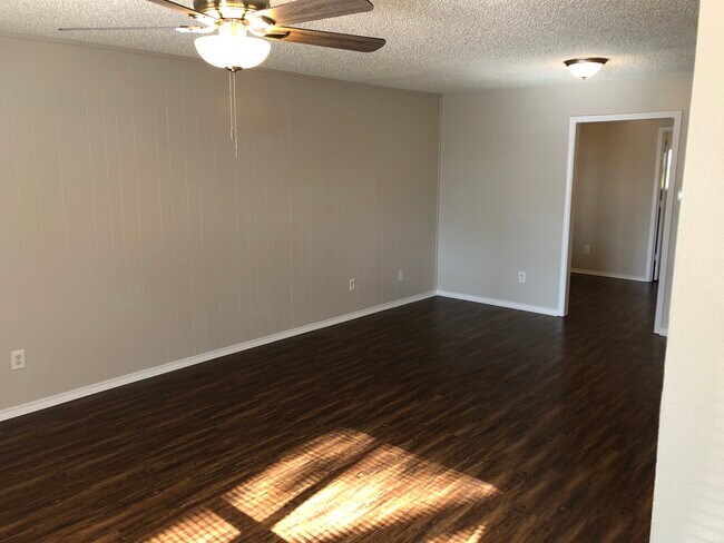 Building Photo - 13403 Rhudy Dr