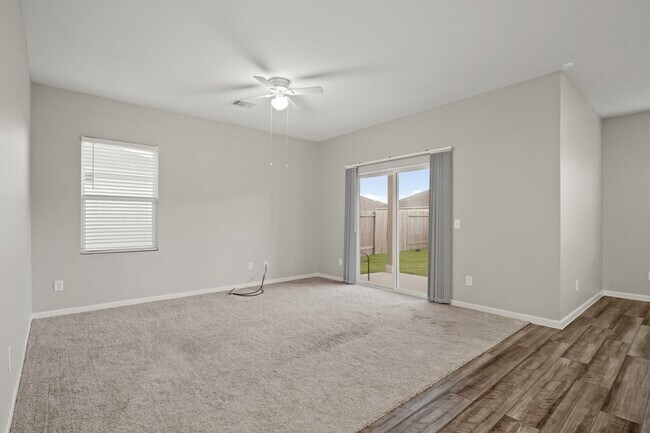 Building Photo - 6306 Highland Trl Dr