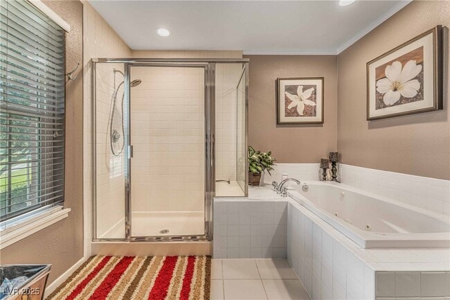 Building Photo - 1038 Tam O Shanter