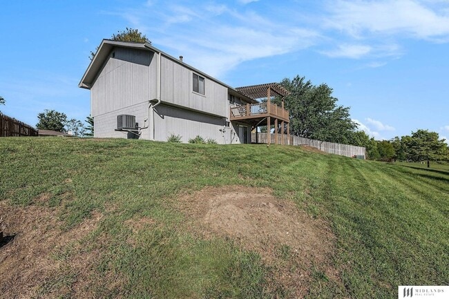 Building Photo - 3105 Mirror Cir