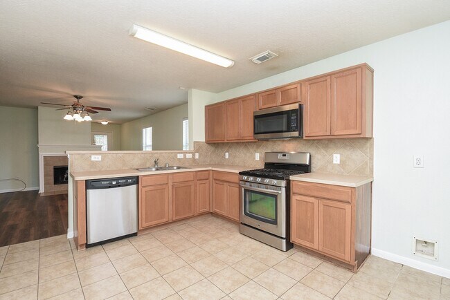 Building Photo - 29323 Hickory Terrace Dr