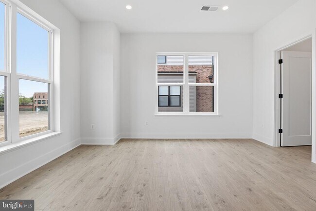 Building Photo - 5518 Topaz Ln