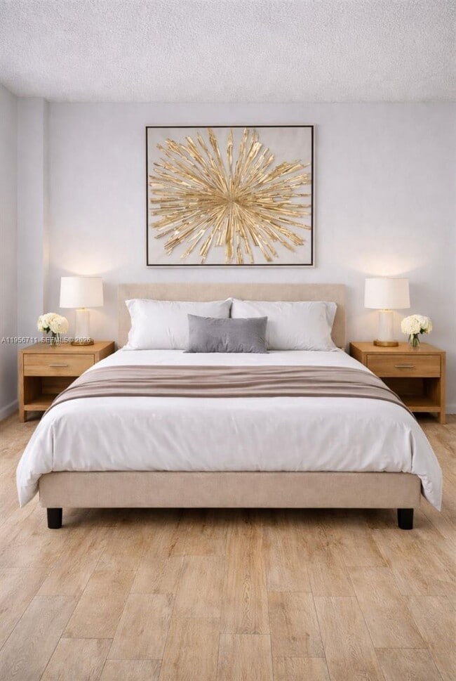 Building Photo - 3610 Yacht Club Dr