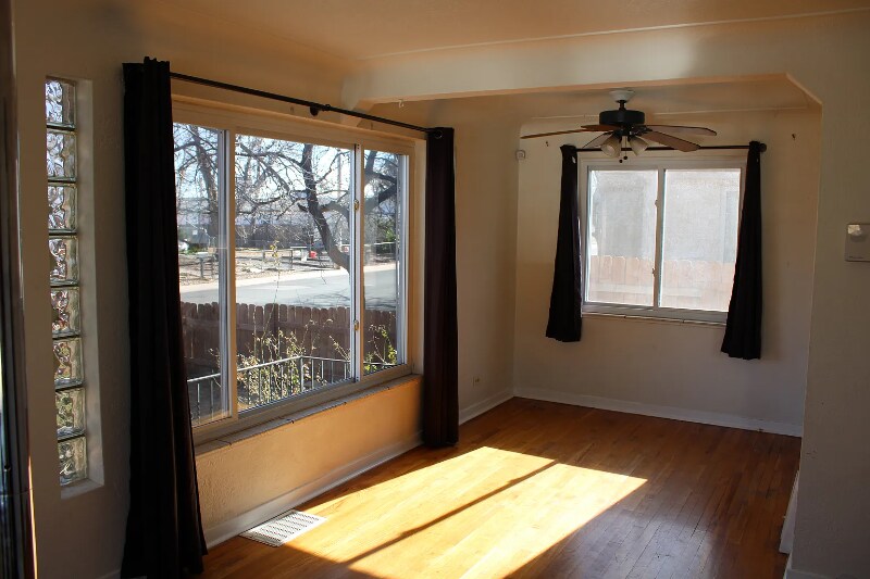 Building Photo - 1531 Willow St