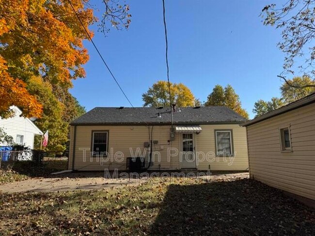 Building Photo - 295 Brackleigh Ln