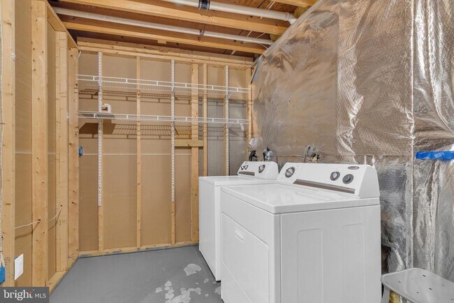 Building Photo - 46855 Willowood Pl