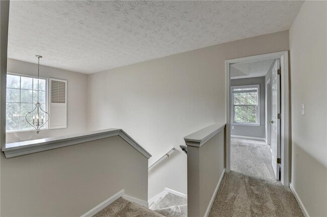 Building Photo - 5229 Pine Branch Ct