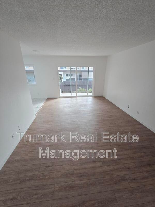 Building Photo - 1705 Fremont Ave