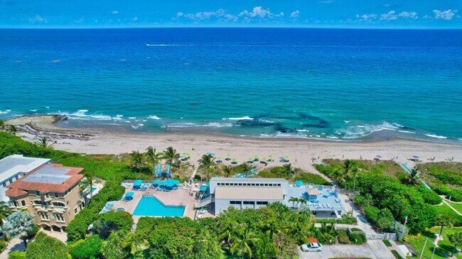 Building Photo - 4740 S Ocean Blvd