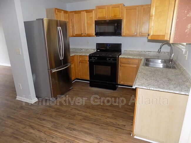 Building Photo - 460 Springbottom Ct SE