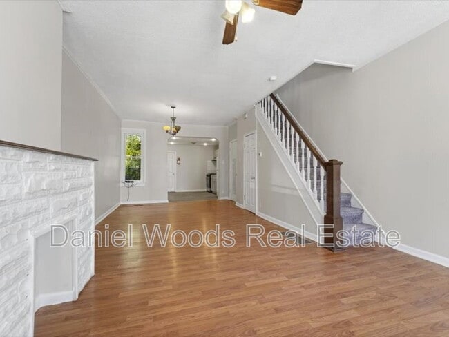 Building Photo - 5538 Walton Ave